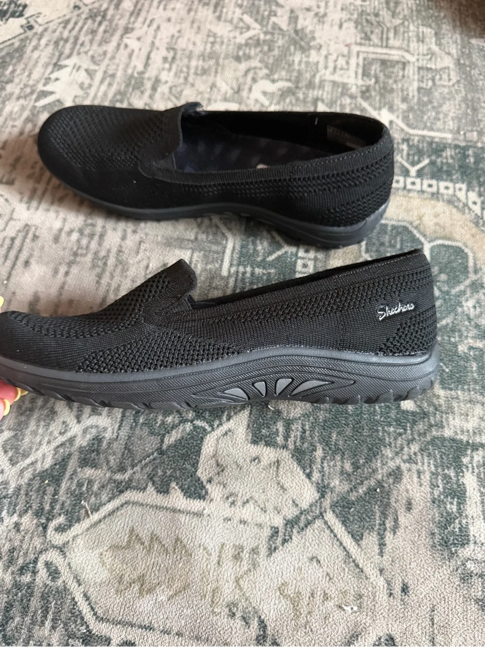 Skechers Relaxed Fit® Reggae Fest Willows Vibe Women's Shoes size 8